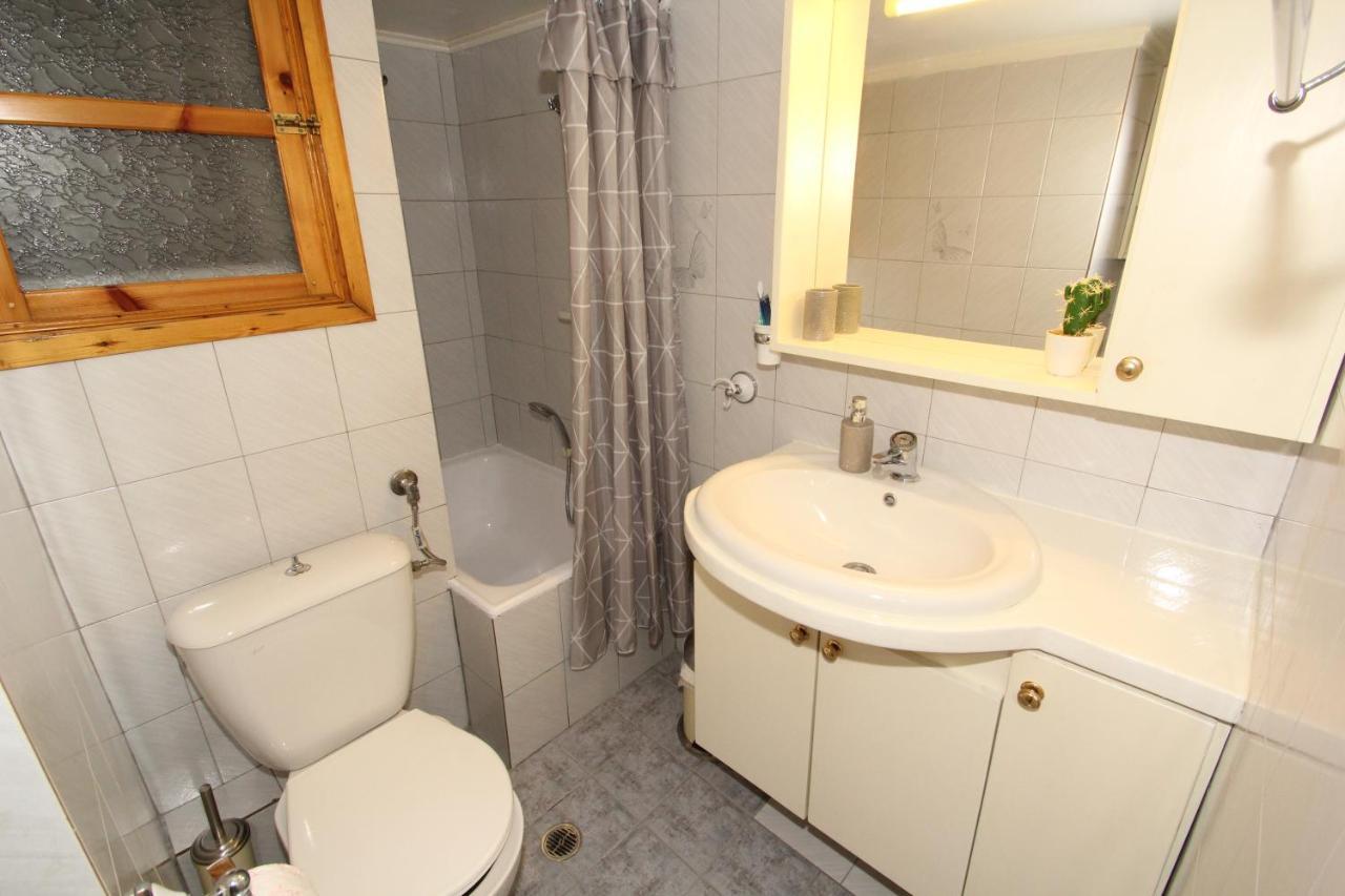 Agios Nikolaos Train Station 1 Bedroom 4 Pers. Athen Eksteriør bilde