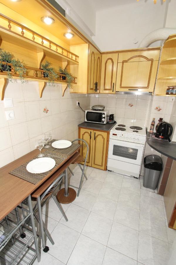 Agios Nikolaos Train Station 1 Bedroom 4 Pers. Athen Eksteriør bilde